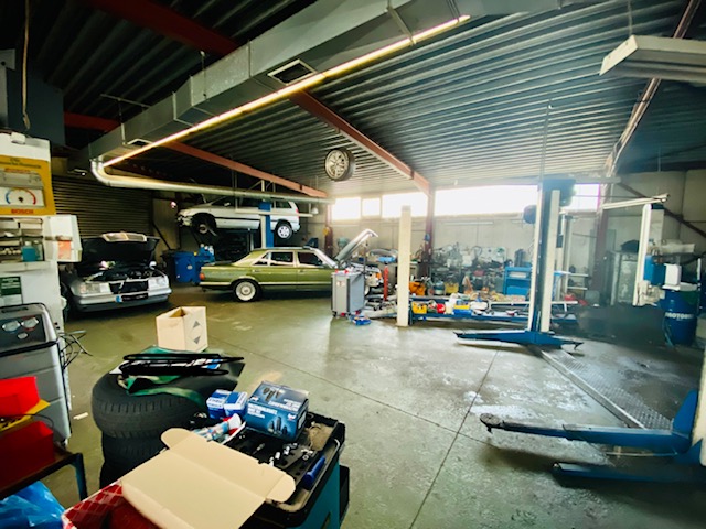 Kfz Halle 1 Werkstatt Hattersheim