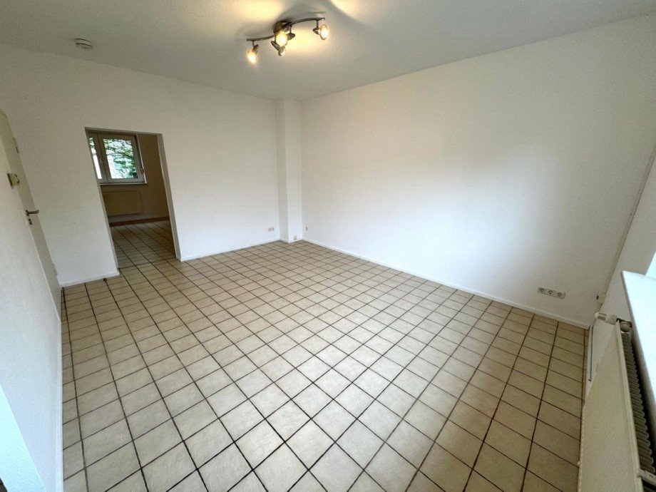 A4 Wohnzimmer Bild 2 Erdgeschosswohnung Frankfurt H�chst