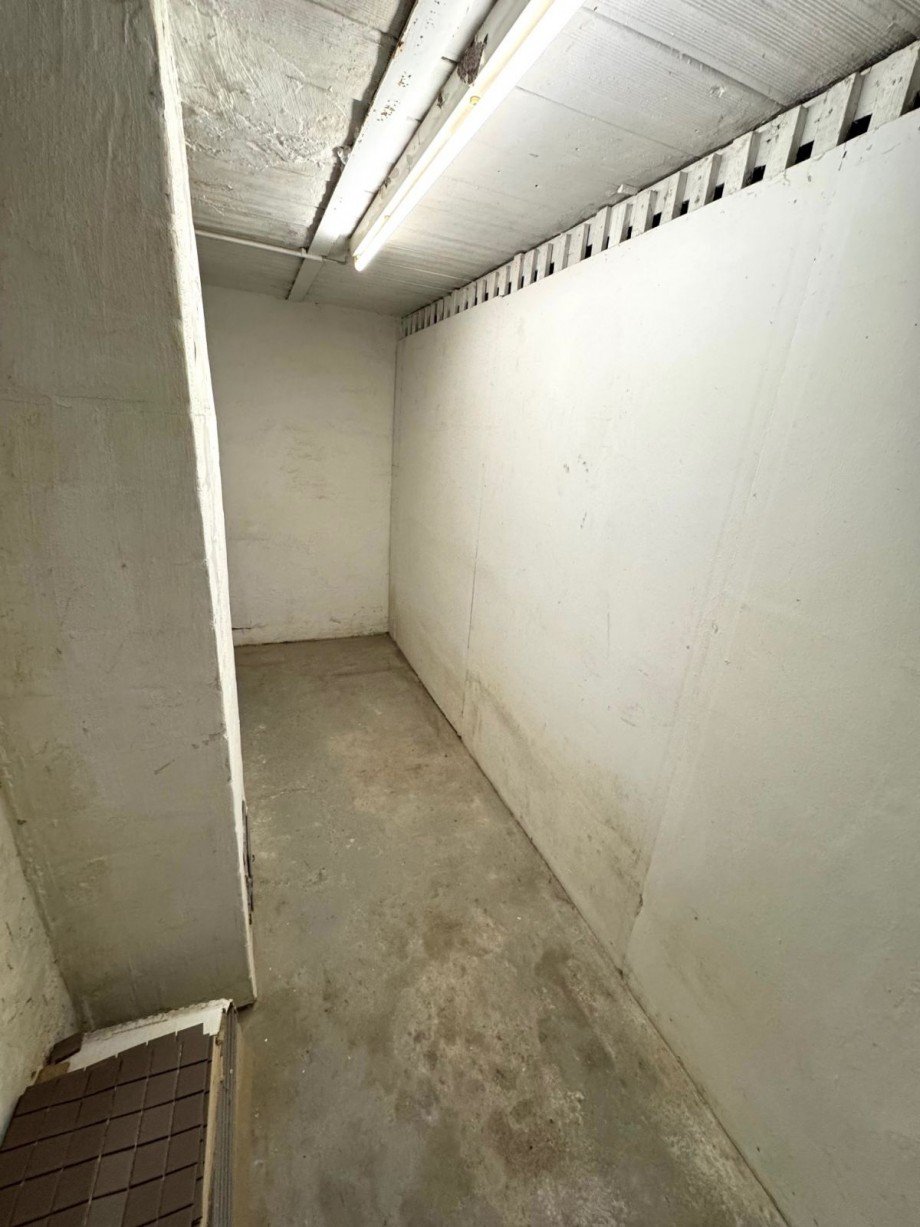 A4 Kellerraum Erdgeschosswohnung Frankfurt H�chst