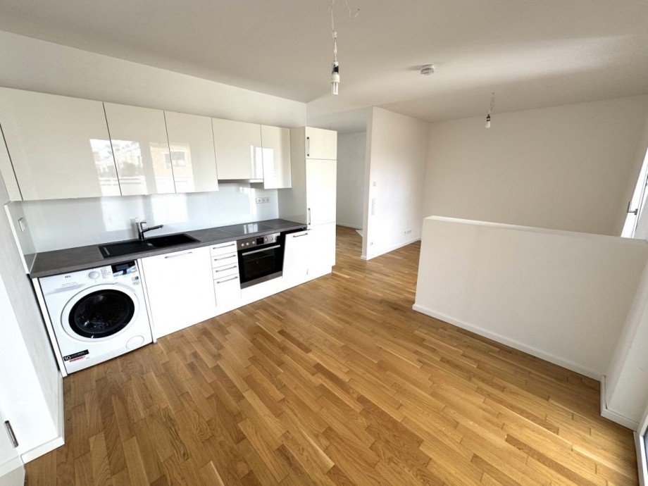 AK4 Eingang K�che Wohnzimmer Etagenwohnung Hattersheim Okriftel