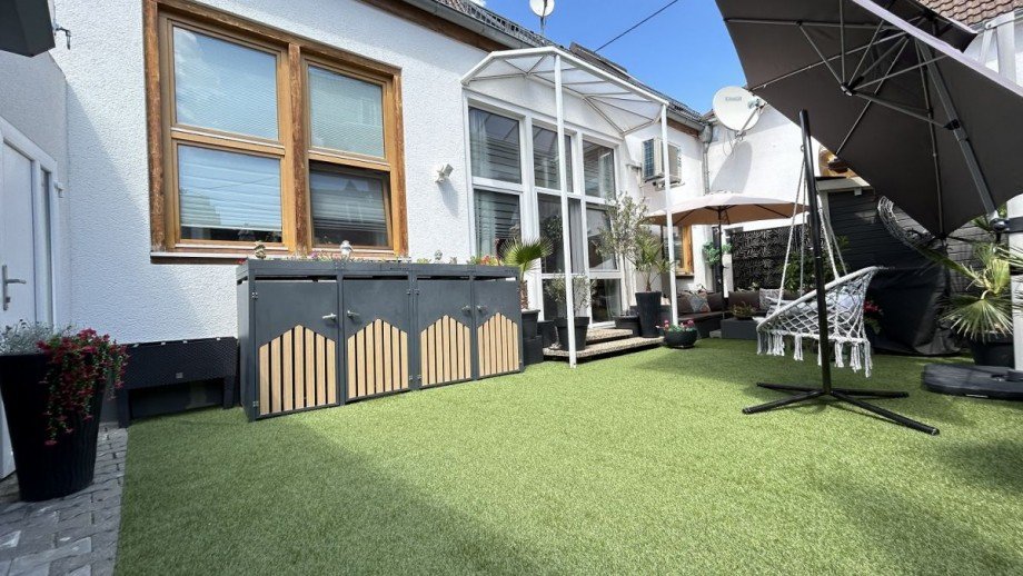 S2c Hoffl�che Haus Hattersheim Eddersheim