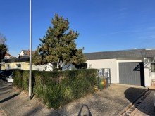 G3 Stra�enansicht Garage Top Bungalow m�bliert in guter Lage!