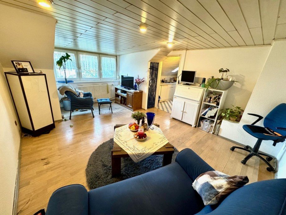 T45 Wohnzimmer DG Doppelhaush�lfte Goldstein