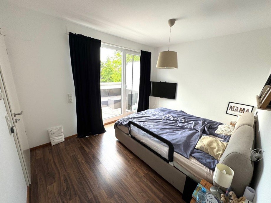 B2c Schlafzimmer 4 DG Reihenmittelhaus Hattersheim