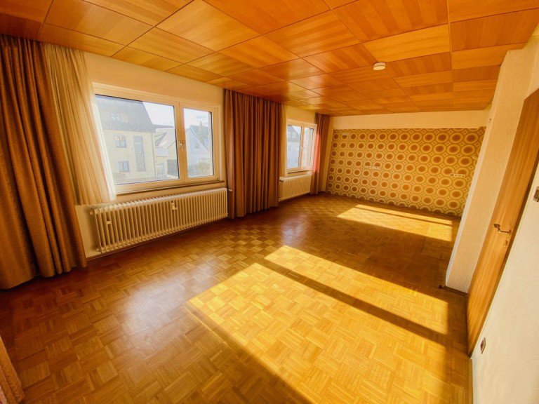 Wohnzimmer Hattersheim-Eddersheim Etagenwohnung Gepflegte Wohnung im 1.OG zentral in Hattersheim