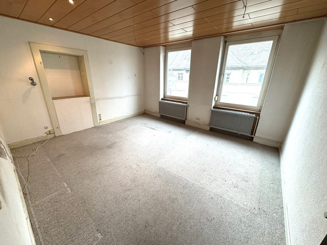 G17 Wohnzimmer OG Mehrfamilienhaus Frankfurt H�chst