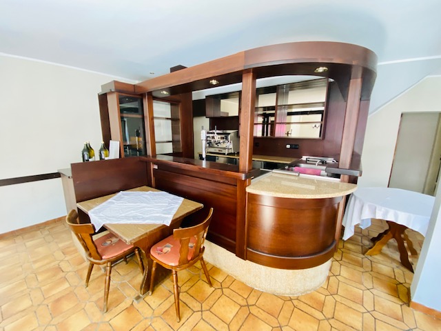 Theke Bild 1 Gastronomie Hattersheim