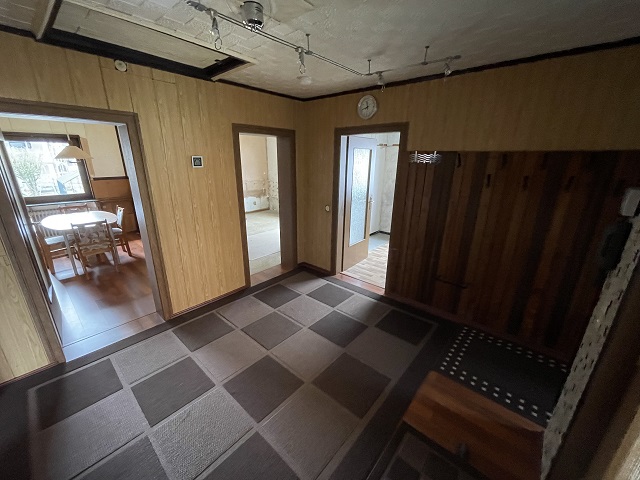 P65 Flur Eingang Einfamilienhaus Hattersheim-Eddersheim
