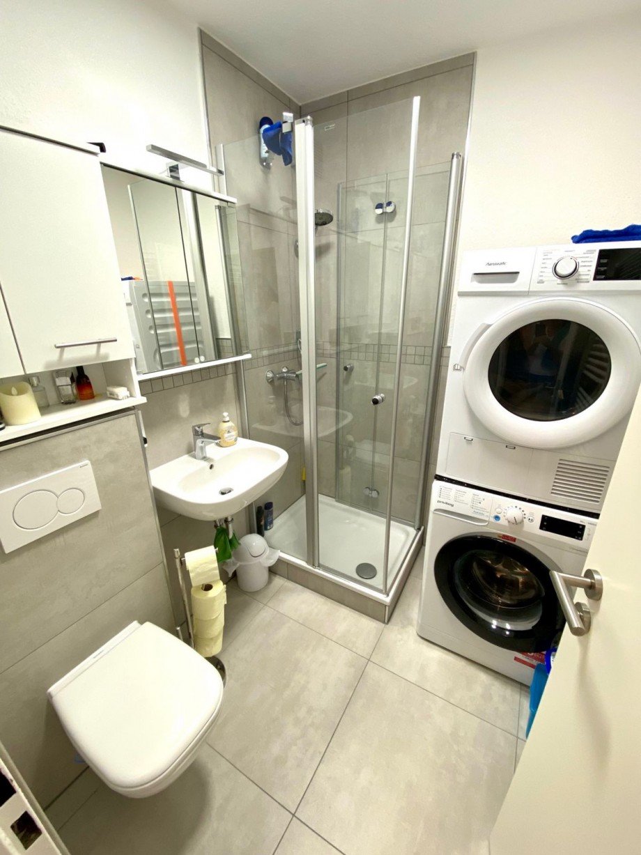 S22 Badezimmer Etagenwohnung Hattersheim