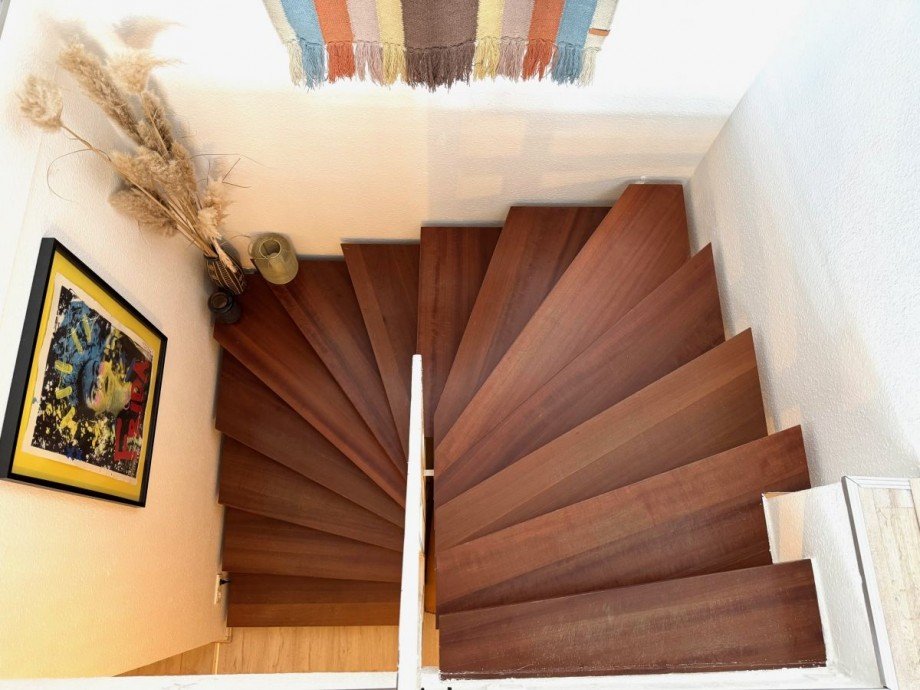 GG8 Treppe EG UG Maisonettewohnung Raunheim