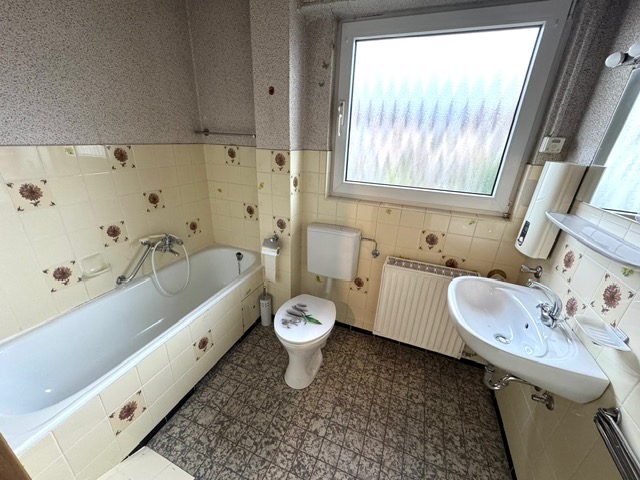 G8 Badezimmer Reihenmittelhaus Fl�rsheim