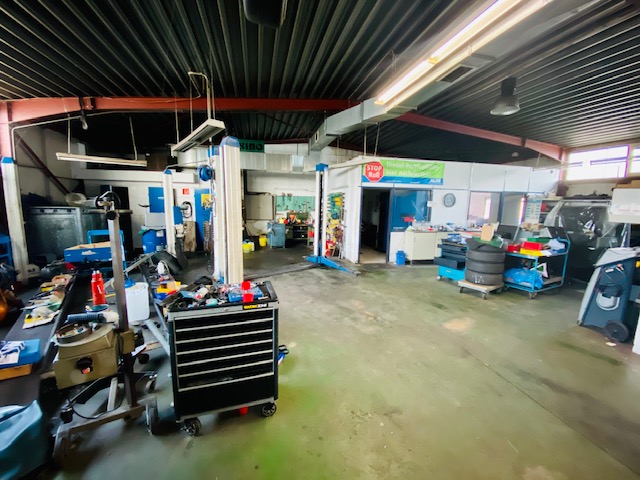 Kfz Halle 3 Werkstatt Hattersheim