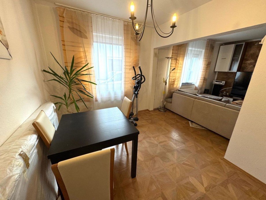 P5 Esszimmer Doppelhaush�lfte Hattersheim Okriftel
