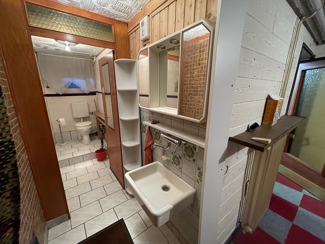 P65 UG WC 1 Einfamilienhaus Hattersheim-Eddersheim
