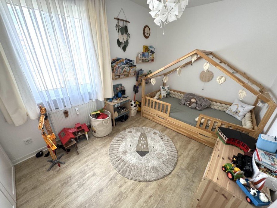 Kinderzimmer Bild 1 Etagenwohnung Hattersheim Eddersheim