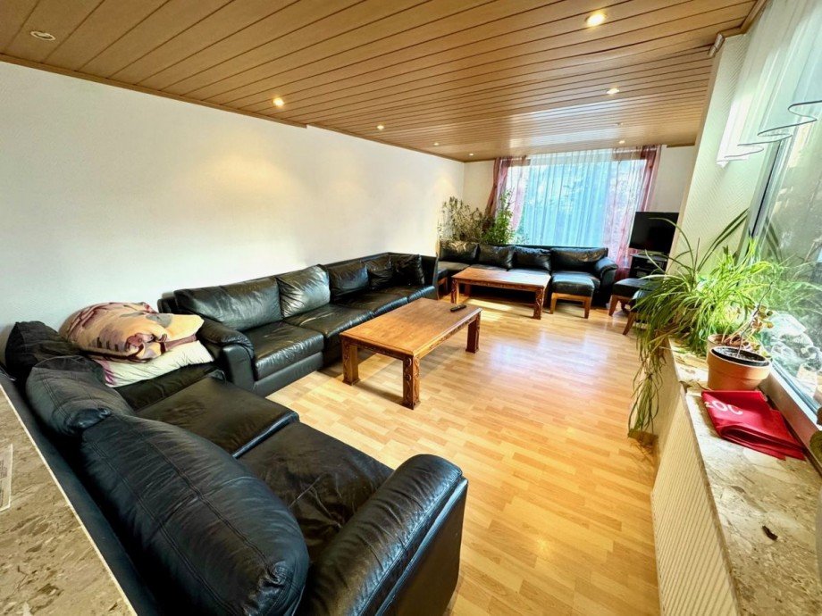 T45 Wohnzimmer EG Bild 1 Doppelhaush�lfte Goldstein