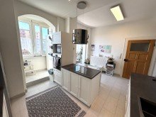 I23 K�che Bild 2 Top 5-Zimmer-Maisonette-Altbauwohnung im EG inkl. S�d-West Garten