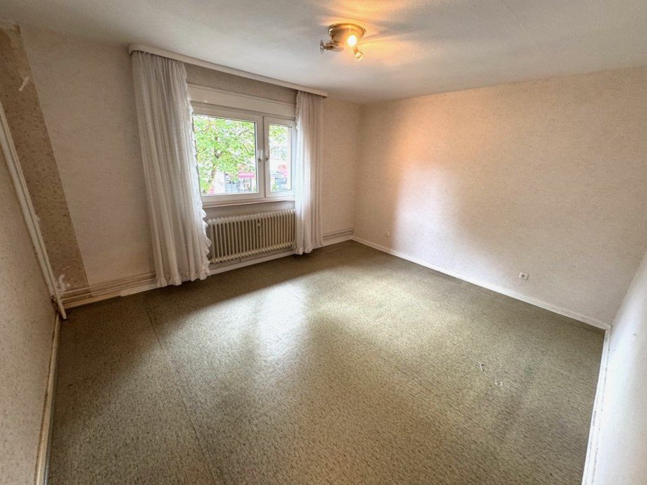 FS11 Schlafz.2 1.OG Mehrfamilienhaus Hattersheim