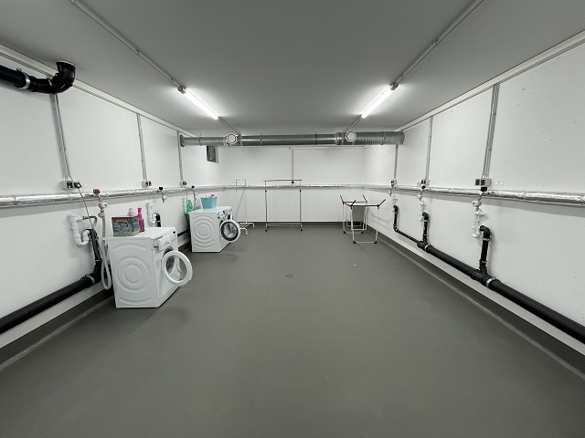 U6 Waschraum Loft-Studio-Atelier Hattersheim