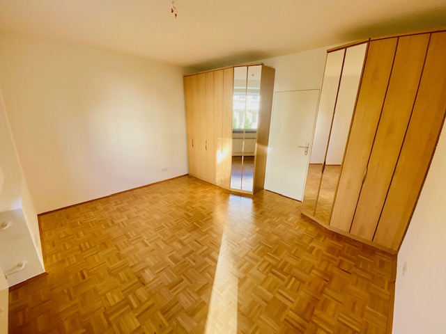 Schlafzimmer 2 Erdgeschosswohnung Mainz